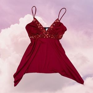 Beautiful red beaded top Vintage y2k 

#coquette #truevintage #cargo #grunge
